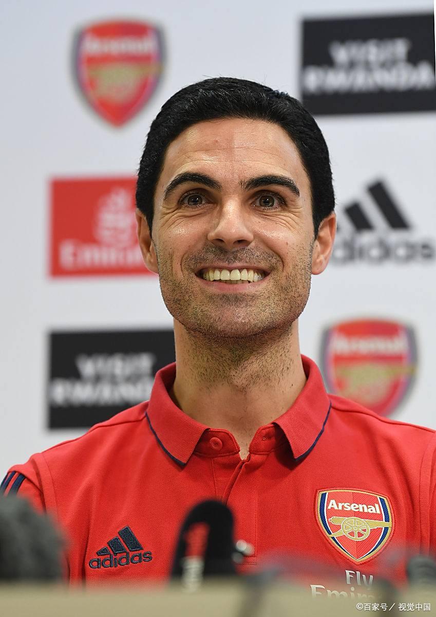 阿森纳边后卫 阿森纳边后卫